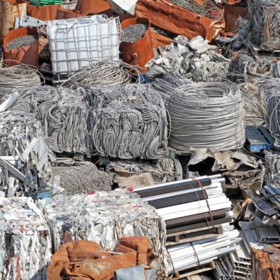 Thu mua phế liệu kim loại